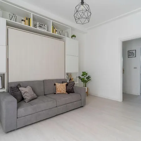 Sebino18 - Design Apartment Suite Milano Esterno foto